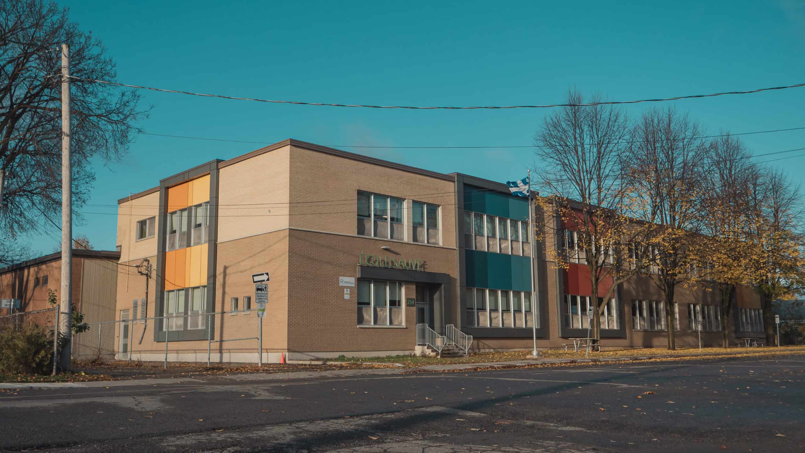 ecole_sauve_institutionnel